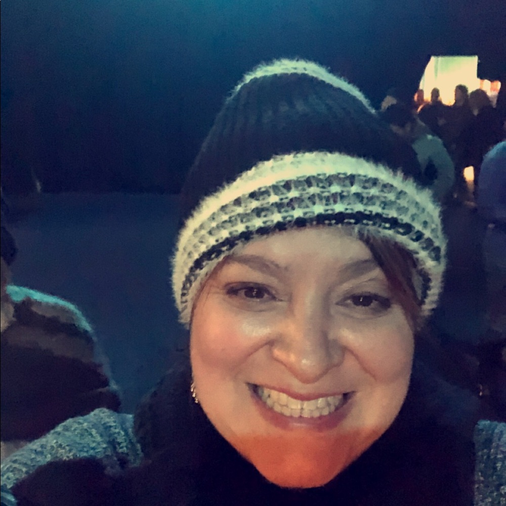 Meet your Posher, Tina renee